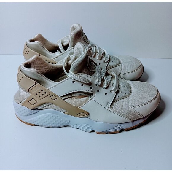 Nike Huarache Big Kid's Athletic Sneaker - Picture 7 of 7